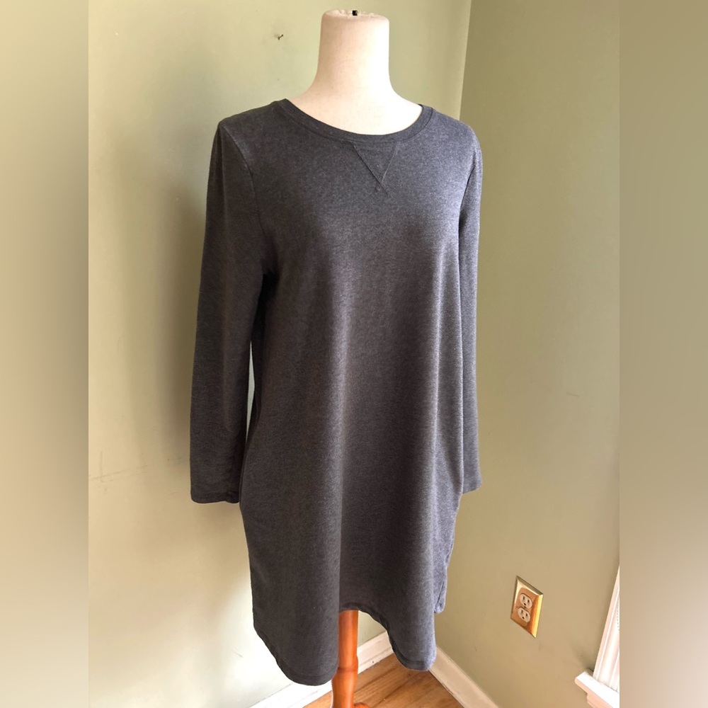 Boden A Line cotton dress in grey. Size 8. Long sleeves, round neck. Nice shape!